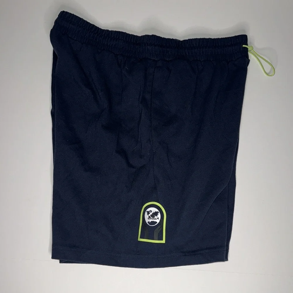 ADIDAS LIGHTWEIGHT AEROREADY GRAPHIC SHORTS RUNNING GYM SPORTS FITNESS MENS NAVY - Picture 10 of 15